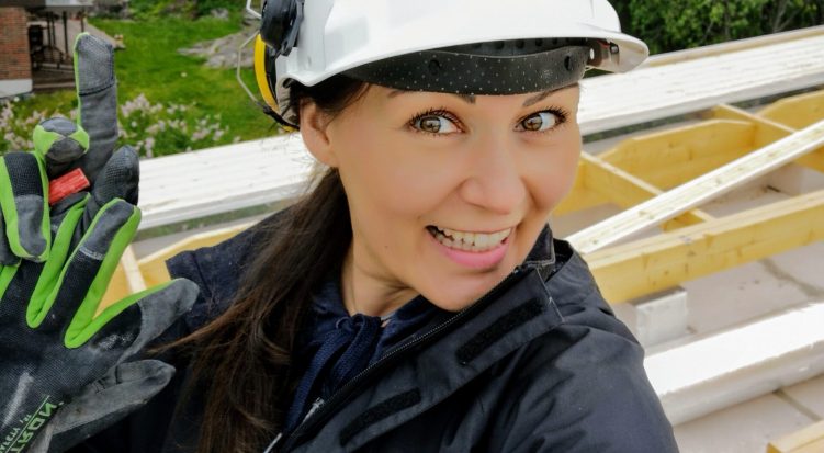 Marianne Harjula – Camp Harjula